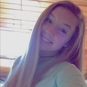 Meet your Posher, Jade